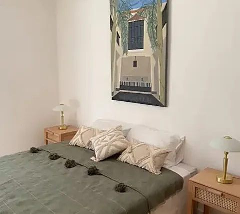 Three-Suite Garden Apartment with Private Pool in Hivernage - 2