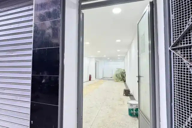 Two-Level Commercial Property in Gueliz, Marrakech - 3
