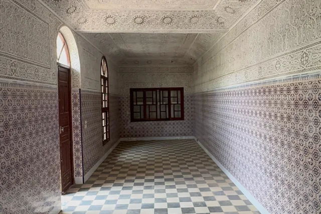 Palmeraie Riad Renovation Opportunity in Marrakech - 3